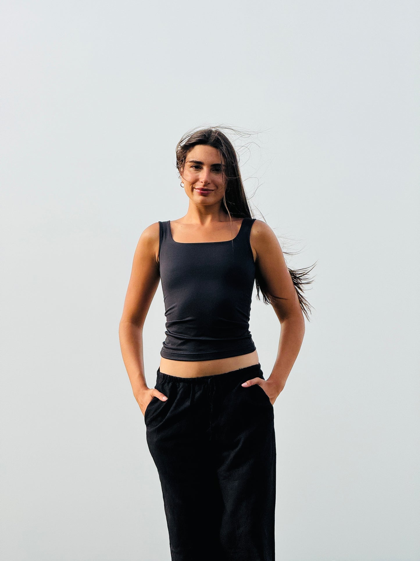 SQUARE NECK TOP